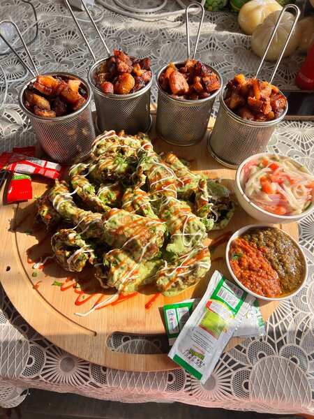 1 poulet + 1/2 poulet + 3 Aloc