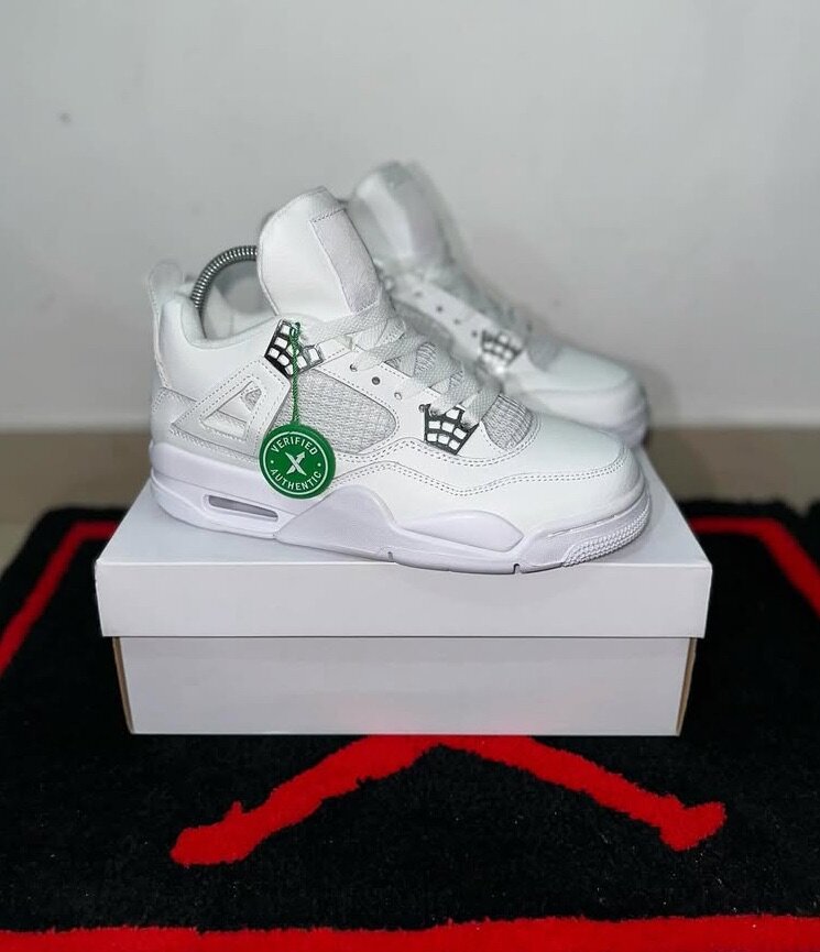 Jordan 4