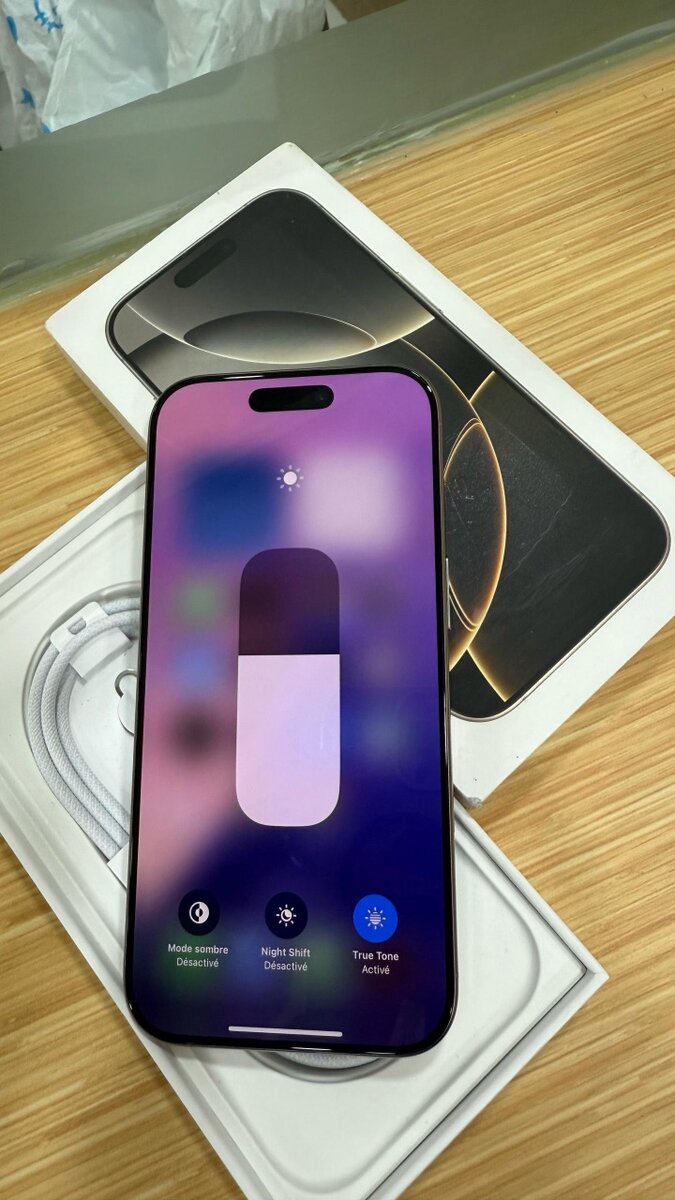 iPhone 16 pro Max prix : 690.000f