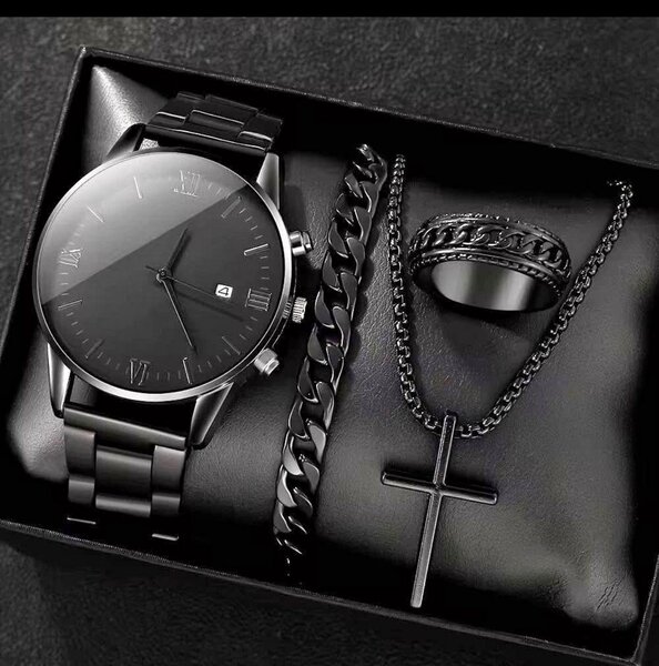 Montre élégante homme noire