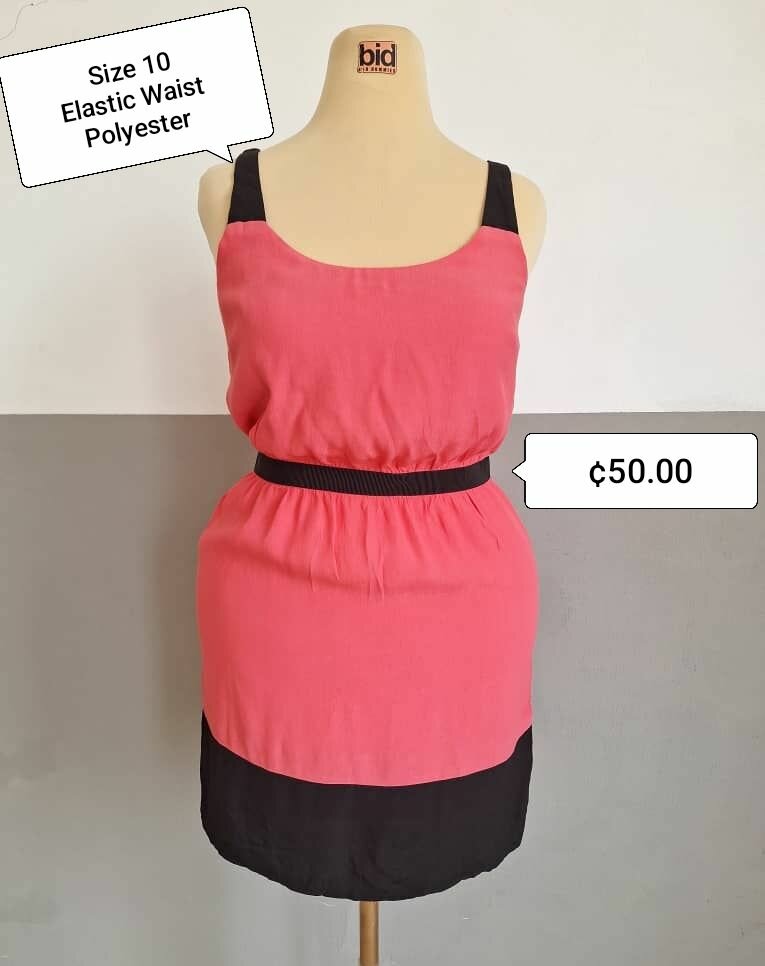 Elastic waist banded pink short dress