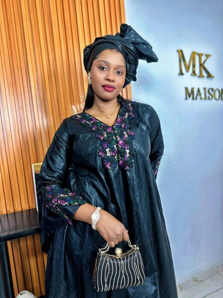 Robe Caftan Noire Élégante