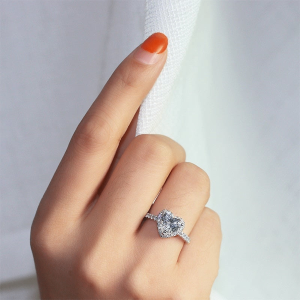 Heart zirconia promise Ring (Free case)