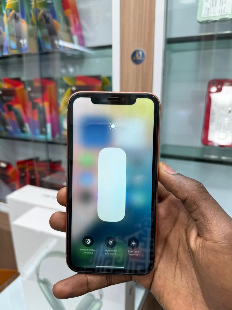 iPhone XR Coral - 64gb