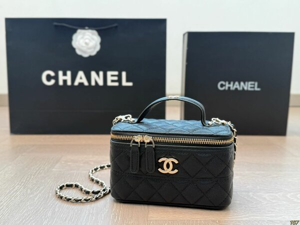 Сумка chanel