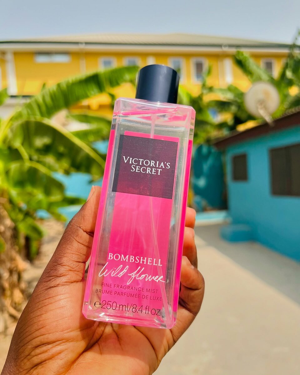 Perfume  Victoria's Secret  Bombshell 
