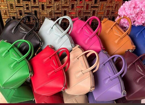 Givenhcy bag