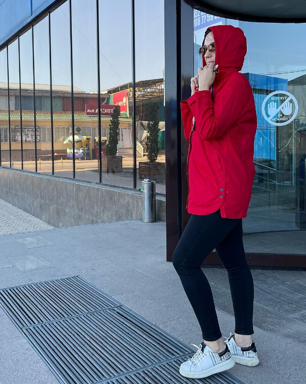 Удлиненная ветровка фабрики Ylanni