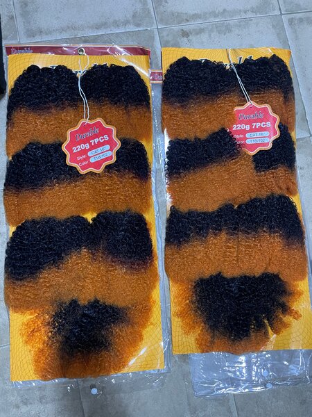 Extensions capillaires bouclés