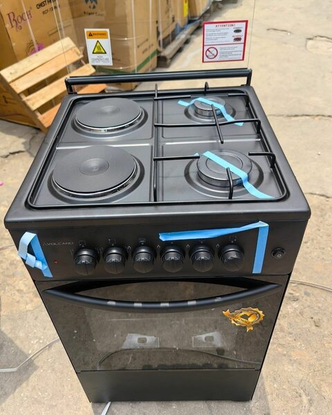 Volcano 50x50cm Gas Stove ,Black