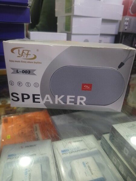 L003 buletoot speaker