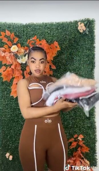 Ensemble sportif femme marron