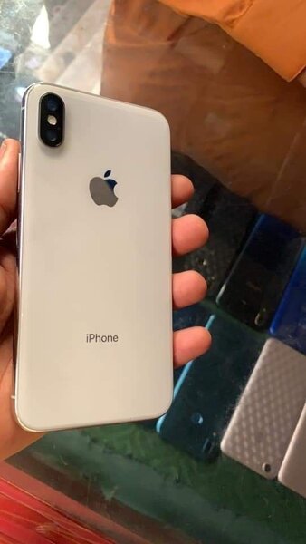 Apple iPhone X 64Go