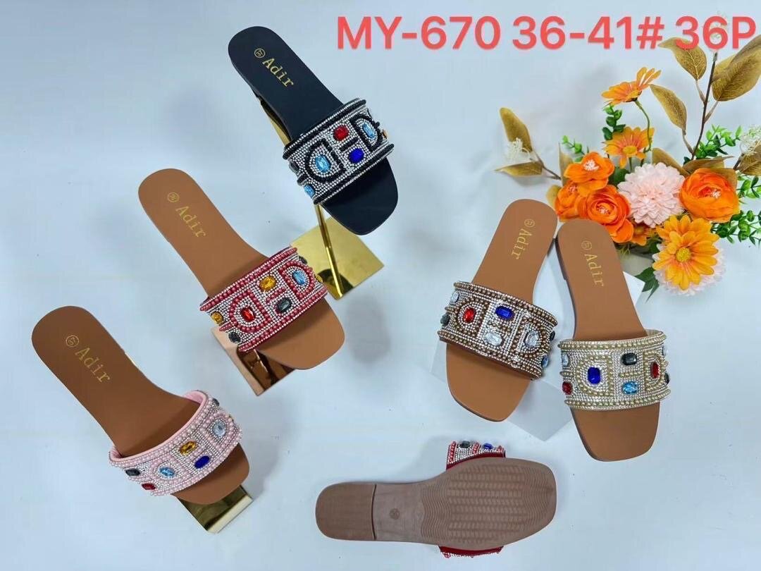 Sandales élégantes perlées