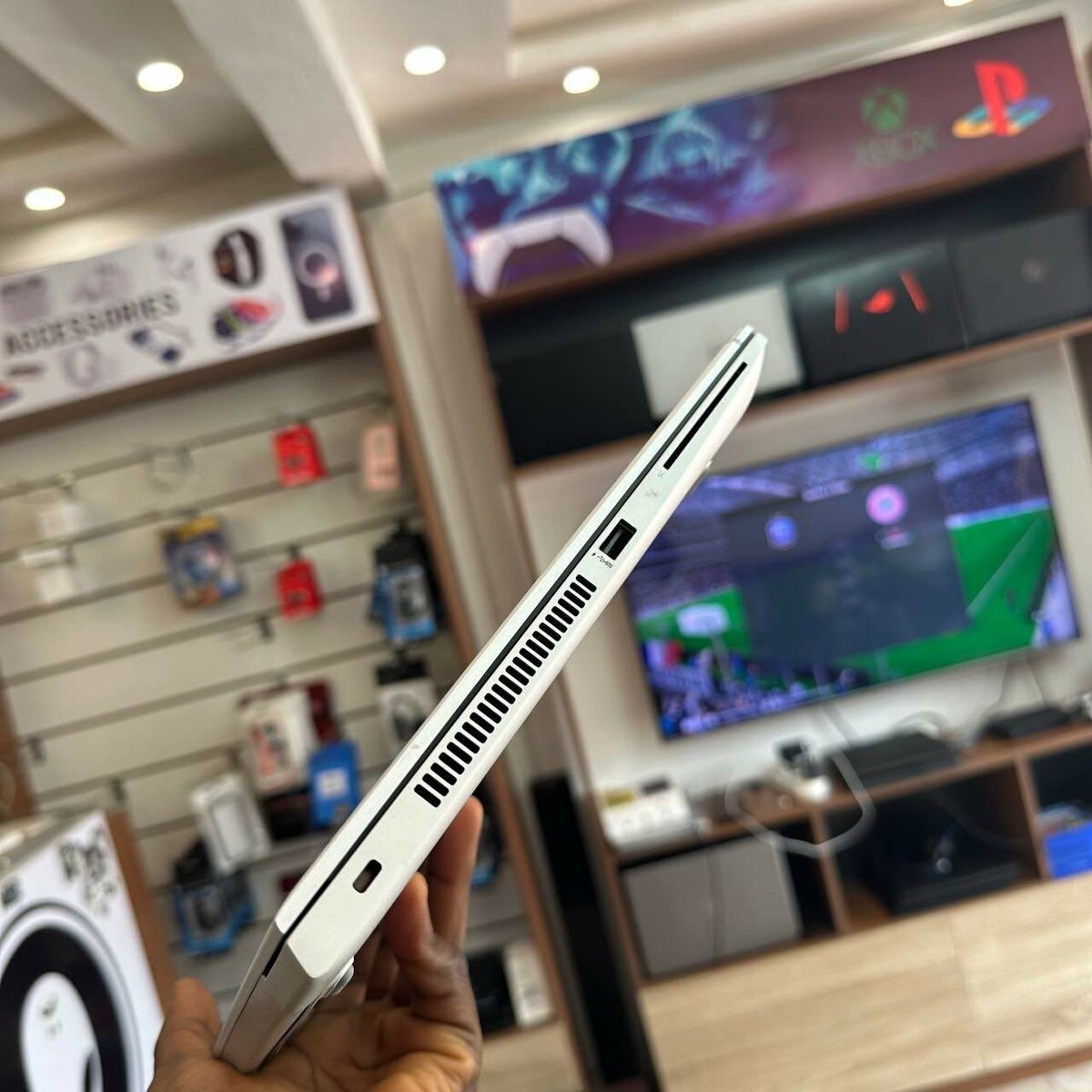 HP ELITEBOOK 745 G6 GAMING*