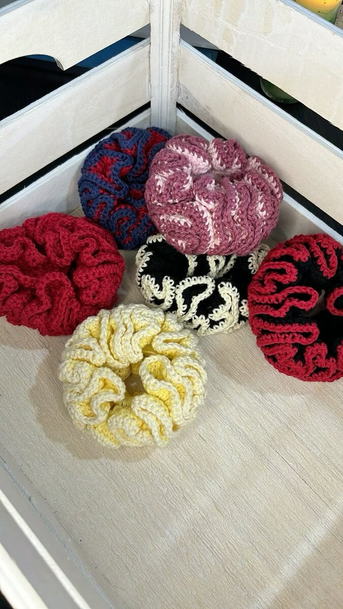 Chouchous tricotés colorés