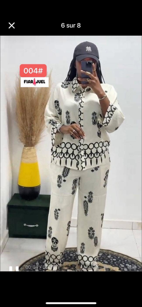 Ensemble ethnique femme