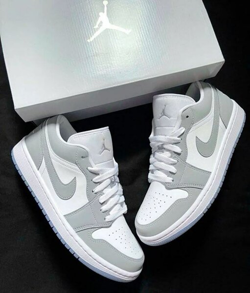 Nike Air Jordan Sneakers