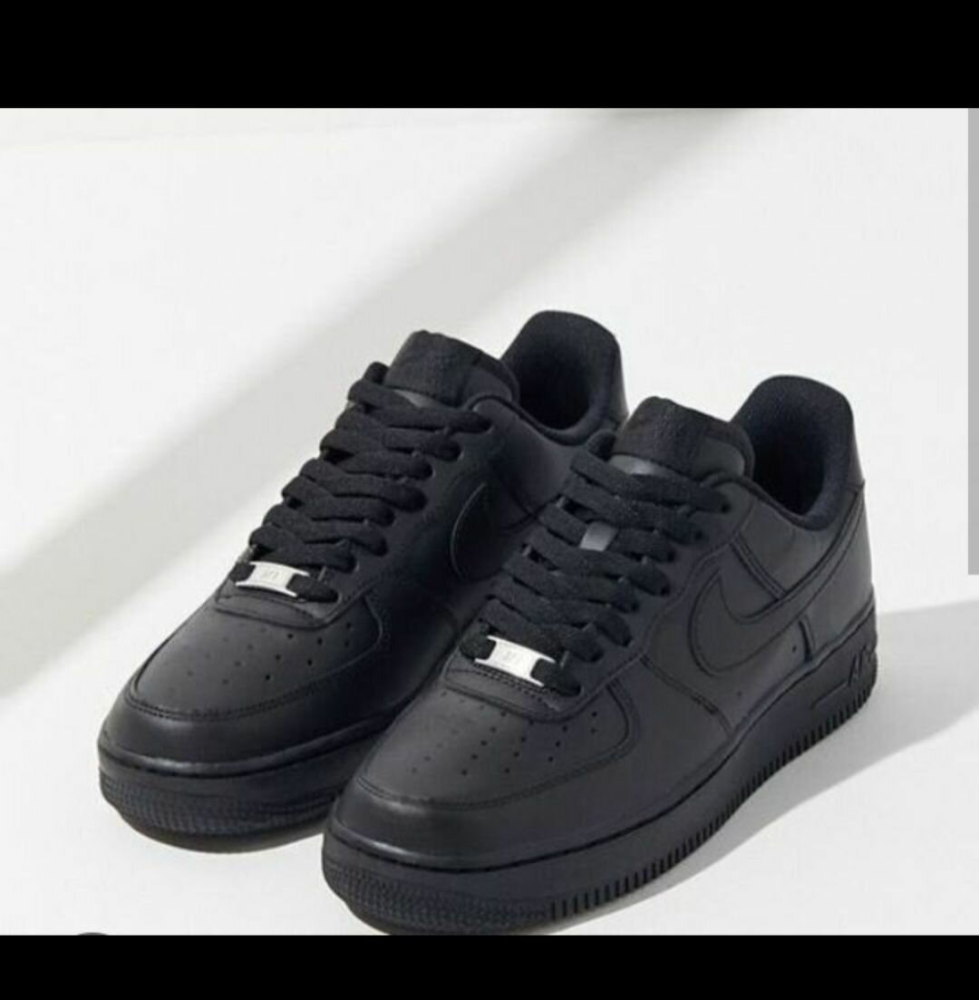 Baskets noires élégantes