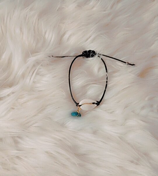 Bracelet Bohème avec Coquillage et Pierre Bleue