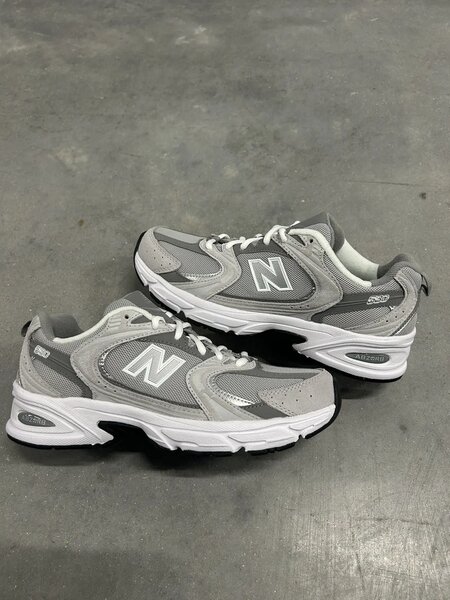N E W B A L A N C E 530