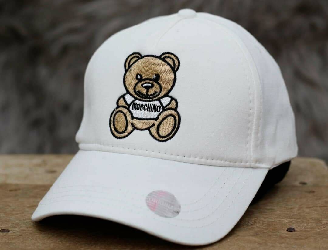 Casquette élégante de marque