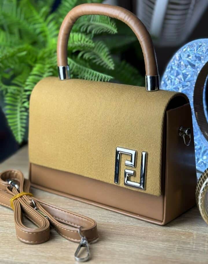 Sacs à main élégants femmes