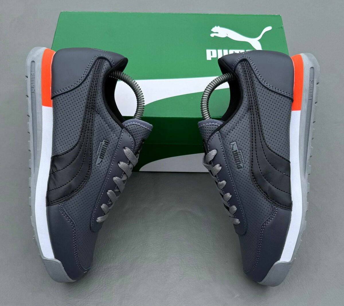 Chaussures Puma Homme Gris Sport
