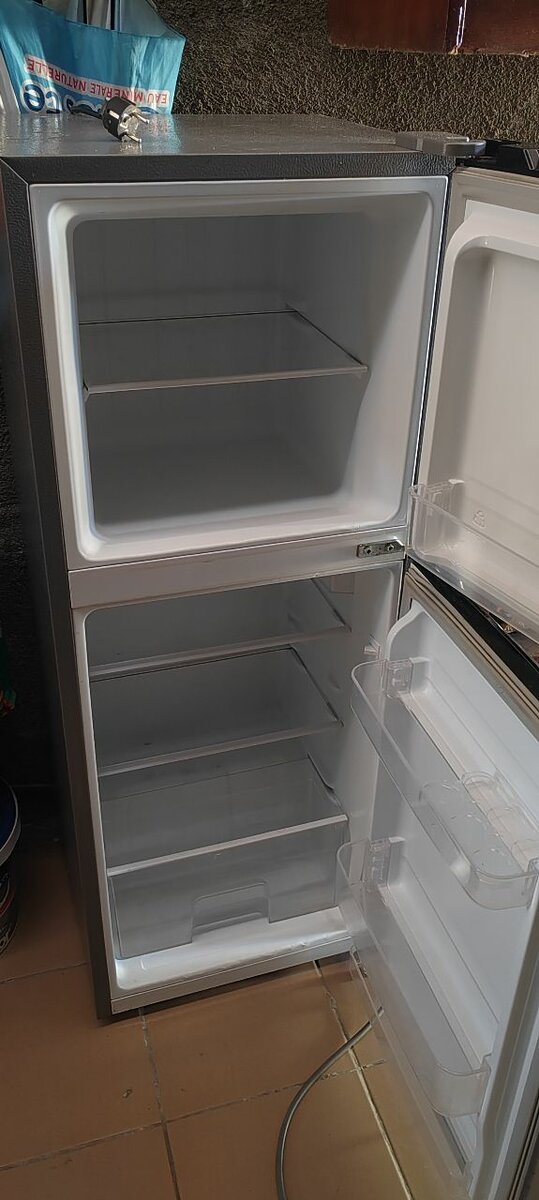 Réfrigérateur combiné inox