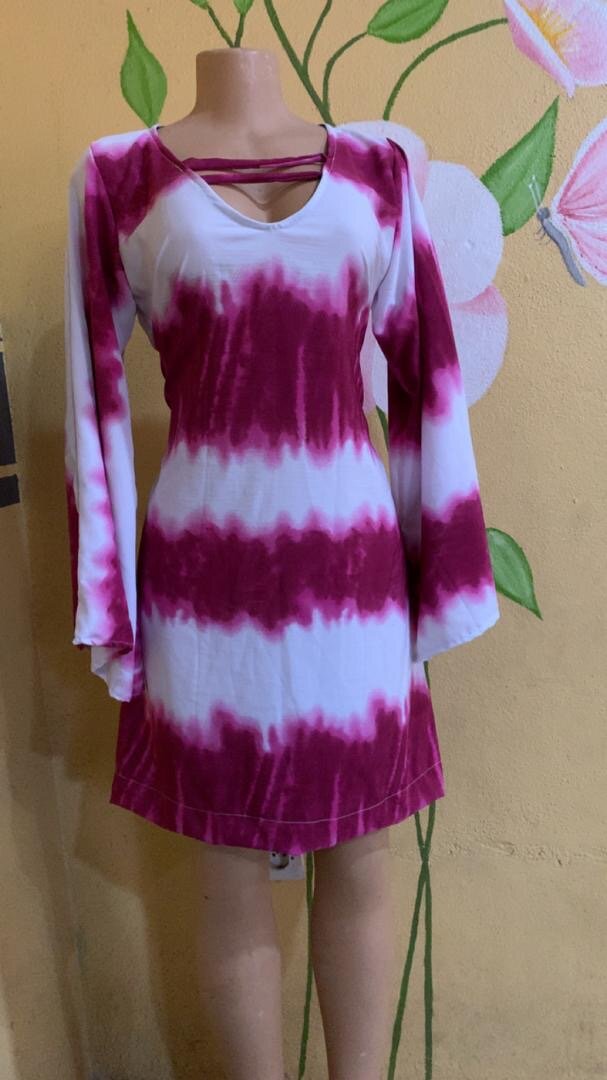 Robe évasée manches longues