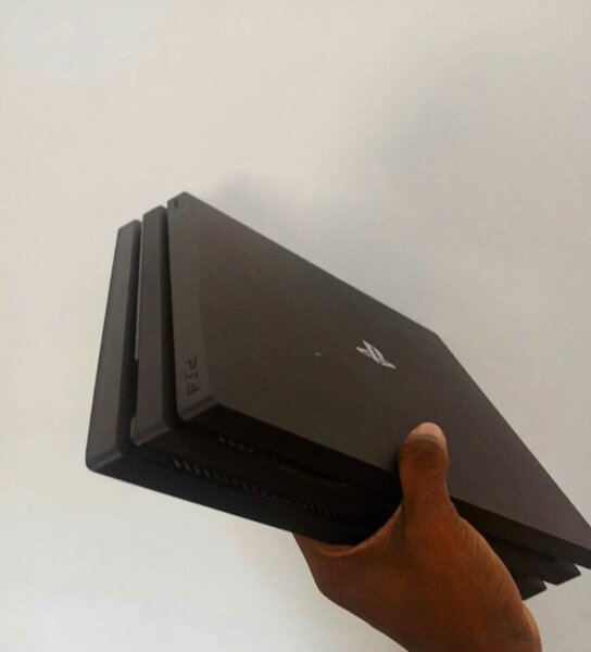 Console de Jeu PlayStation 4 Pro