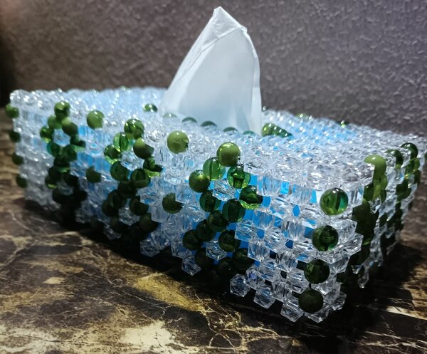 Boîte à Mouchoirs en Perles Élégante