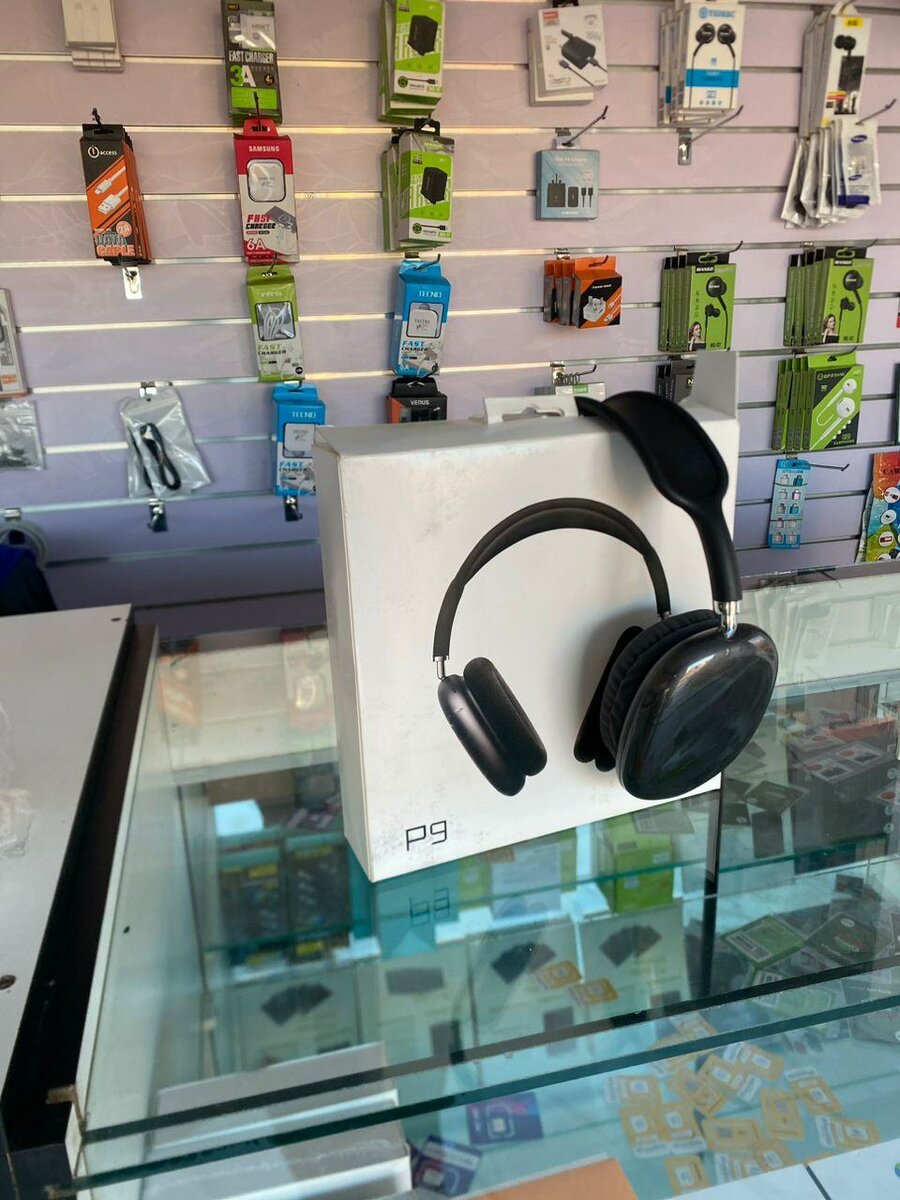 P9 Wireless Headphones