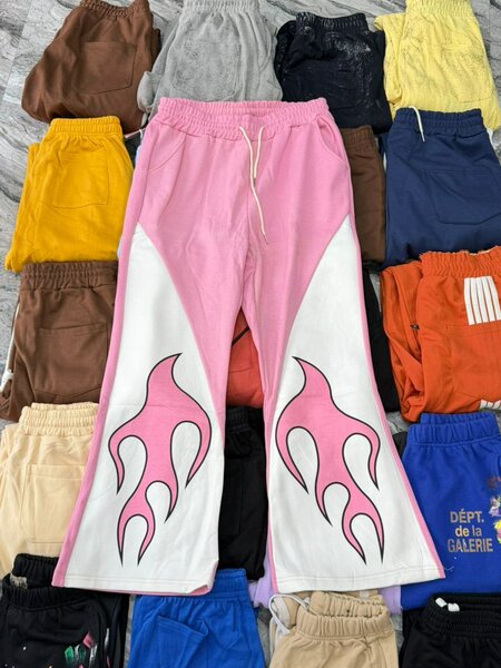 Pantalons à pattes évasées stylés