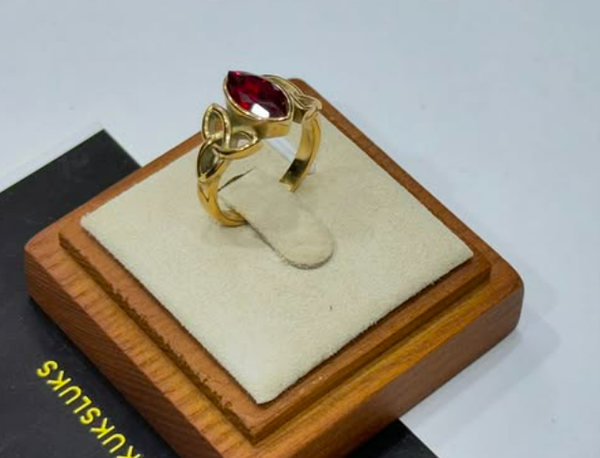 FLAWLESS STAINLESS RING