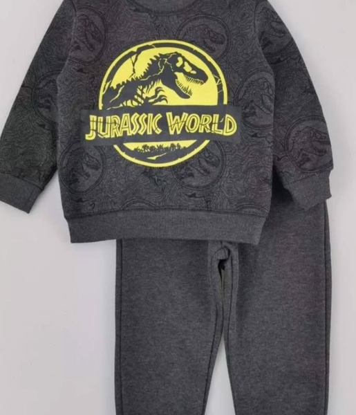 Kid's tracksuits
