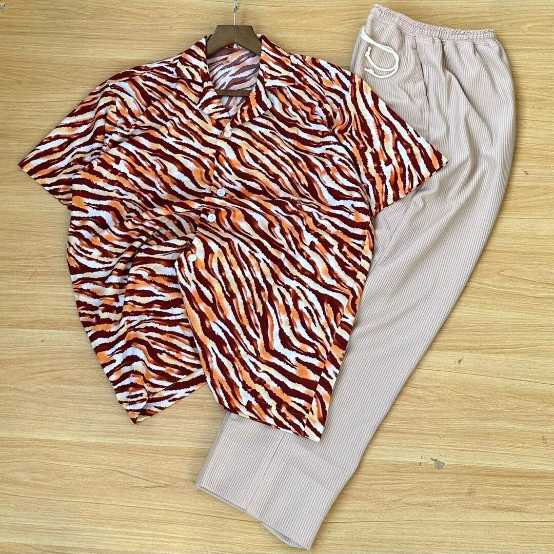 QUALITY TOP AND DOWN FOR CLASSIC WEAR