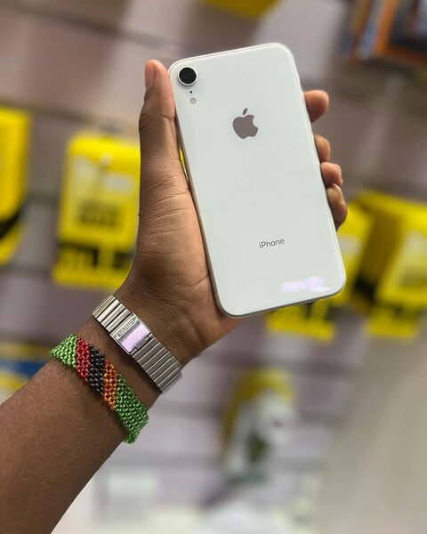 BRAND NEW IPHONE 🍏 pro 