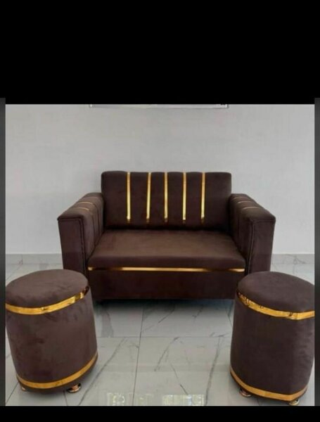 Ensemble canapé et poufs Marron