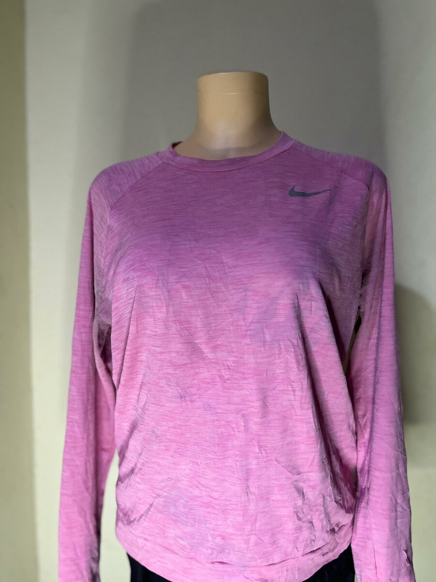 Haut de sport à manches longues