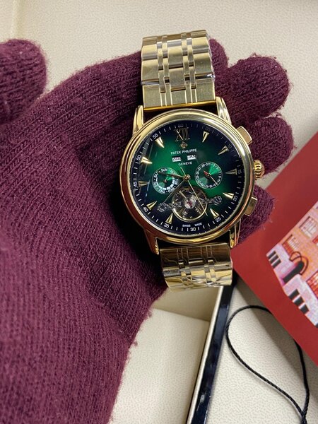 Versatile Patek Philippe Nautilus Watch