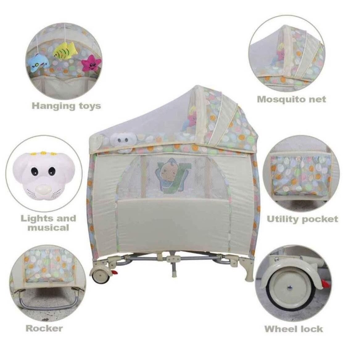 Lit de bébé pliable