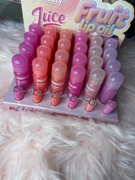 Huile à lèvres fruitée brillante