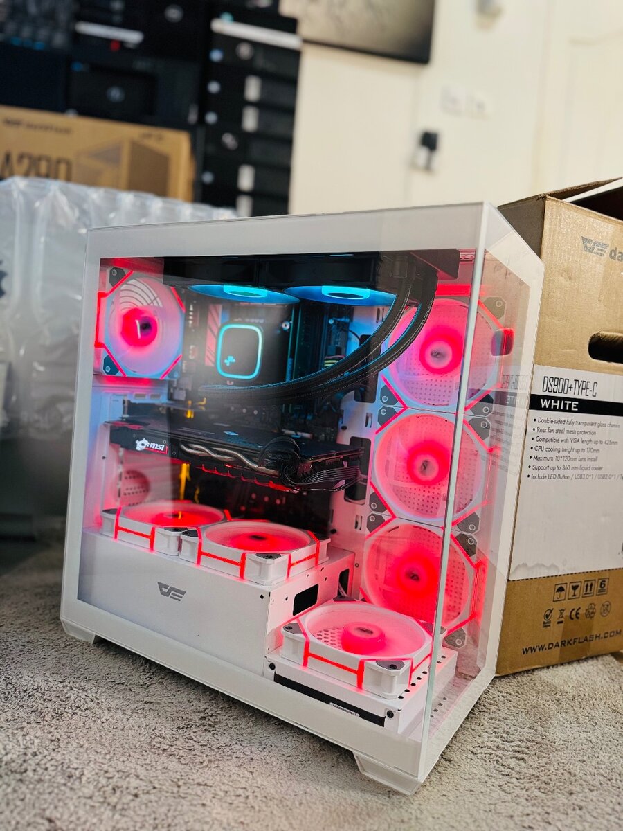 New AORUS Gigabyte i7 9th Generation Gaming Desktop..