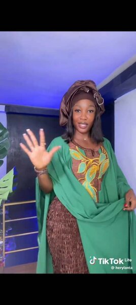 Robe Maxi Élégante Rose