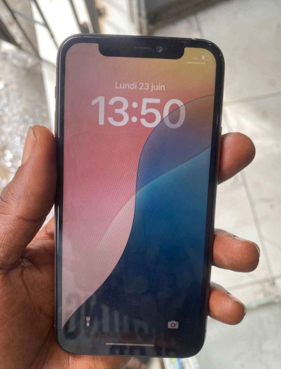 iPhone 11pro sans id