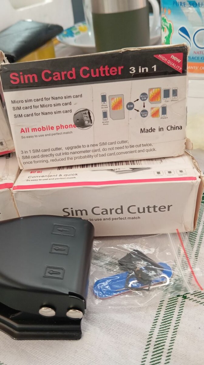 DÉCOUPEUR DE CARTE SIM