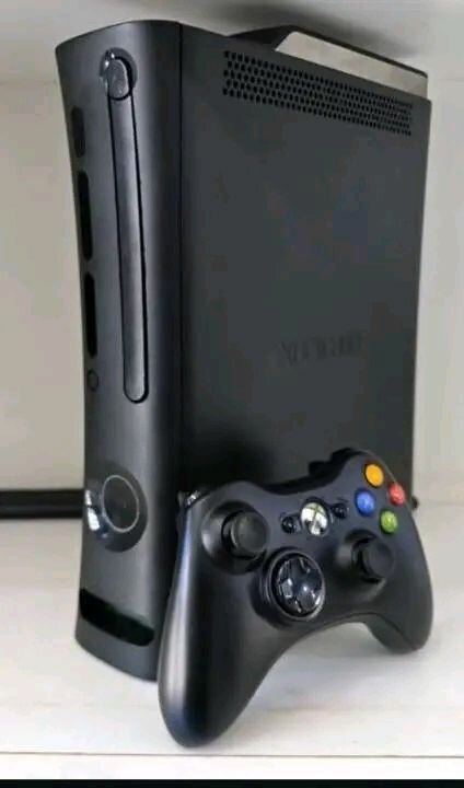 Console Xbox 360 avec manettes