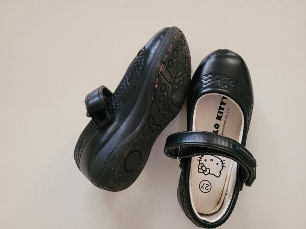 Hello Kitty (Chaussure noire)