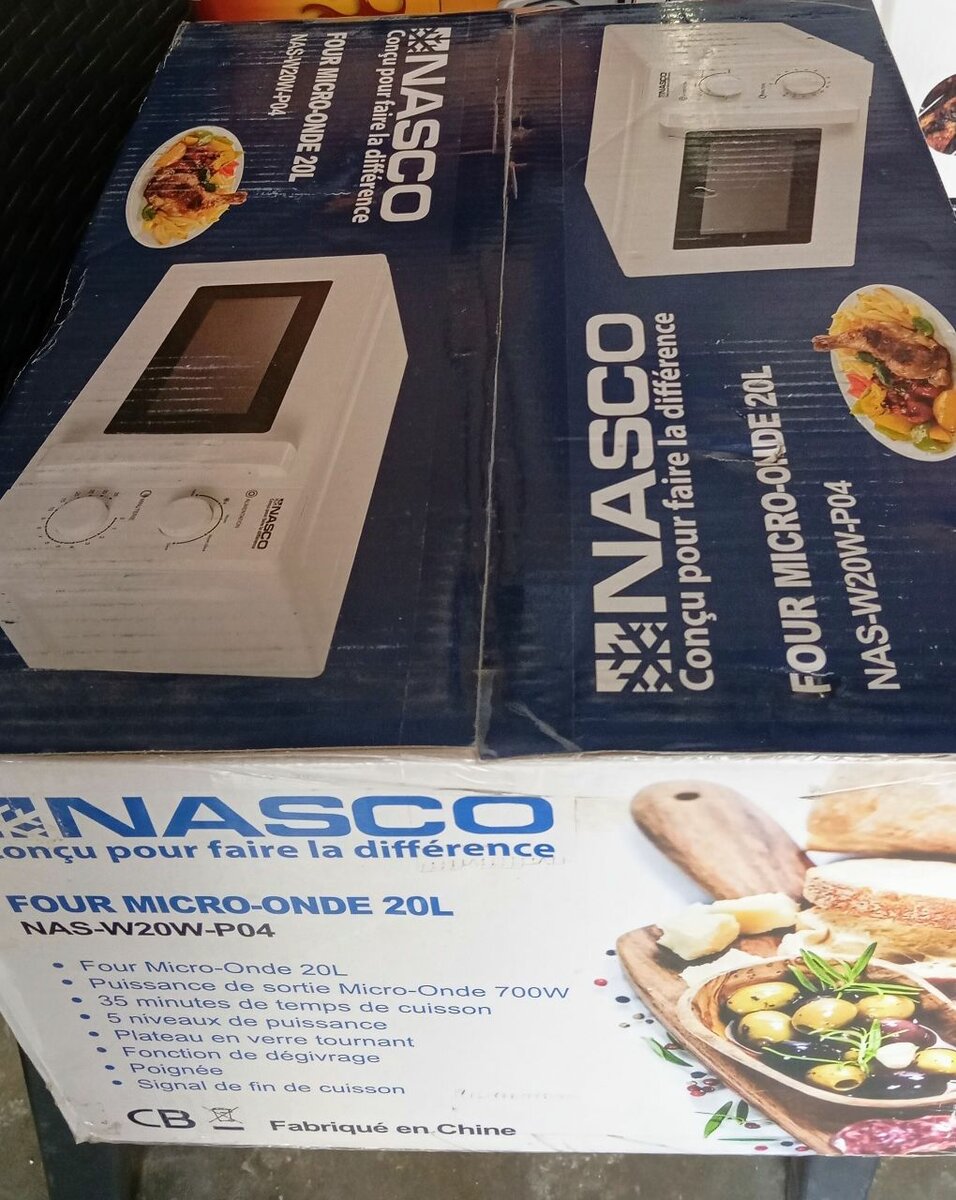Micro-ondes Nasco 20L 700W